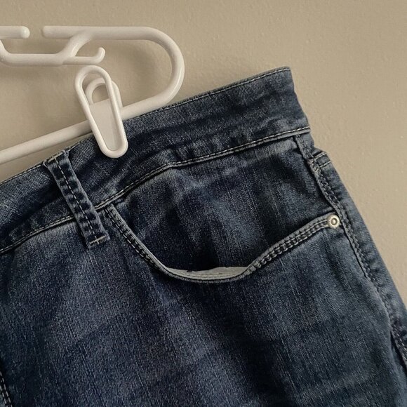 NYDJ Wmn Plus 24W Blue Med Wash Lift Tuck Technology Straight Leg Ankle Jeans - Picture 4 of 12